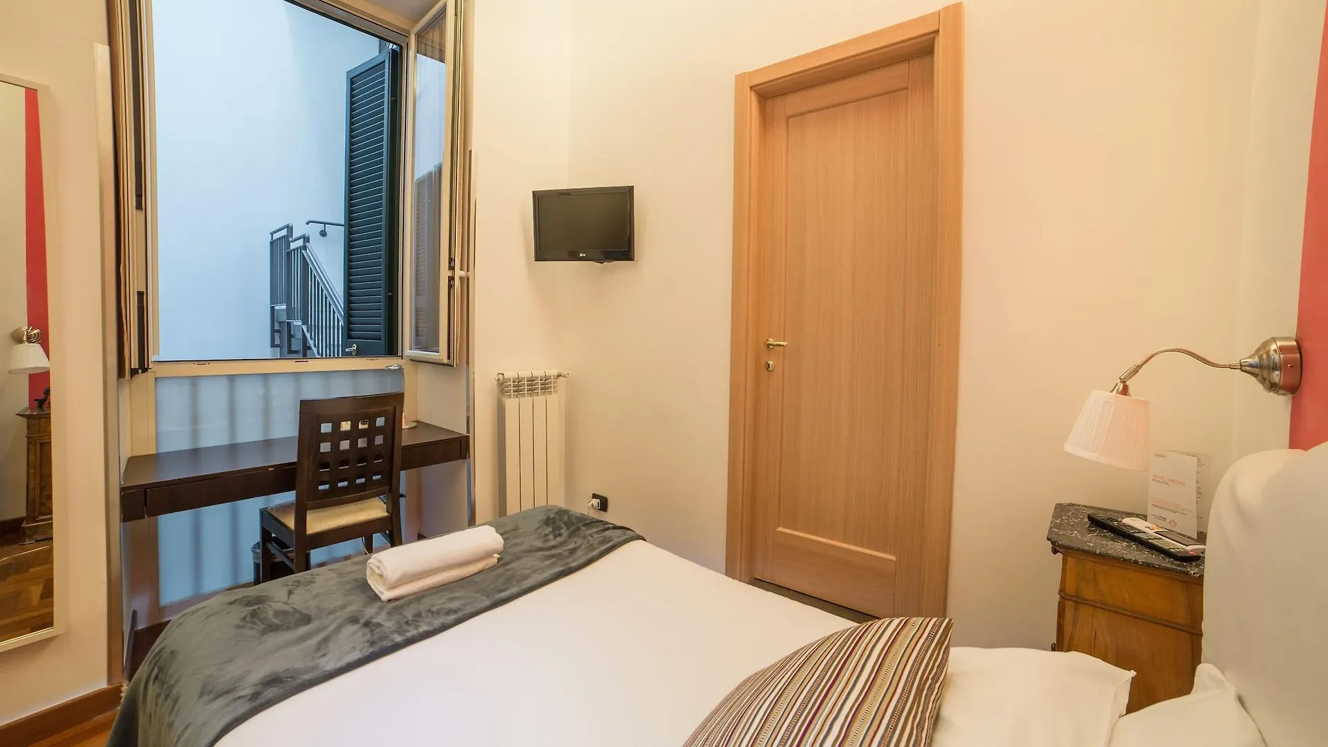 B&B Chiaia 32 Nápoles Italia
