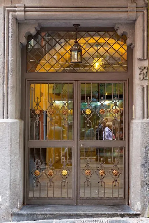 *** Maison d'hôtes B&B Chiaia 32 Naples Italie